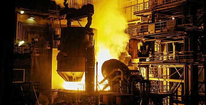 Российские сталелитейщики готовы переходить от развития мощностей к созданию продукции высоких переделов. Однако их долгосрочные планы не сходятся с сиюминутными интересами бюджета