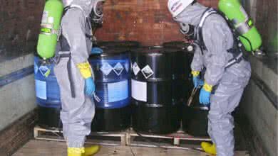 Скорректированы требования к содержанию заявлений о выдаче и о переоформлении лицензий на осуществление деятельности по обращению с отходами