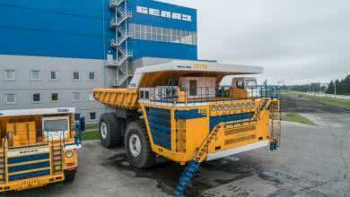 На Михайловском ГОКе приступил к работе новый 240-тонный БЕЛАЗ