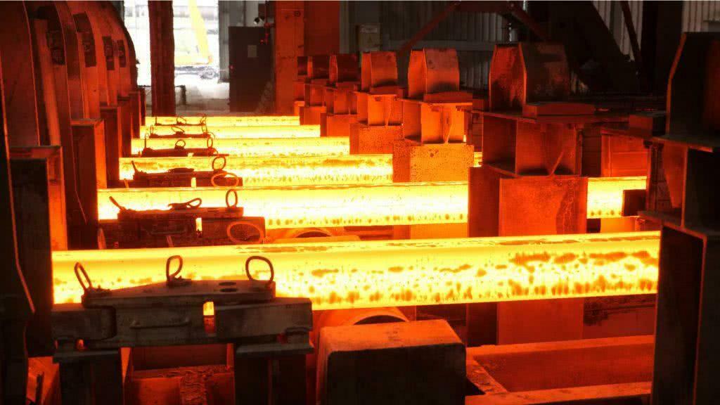 Минпромторг ведет переговоры с металлургами по ценам на металл