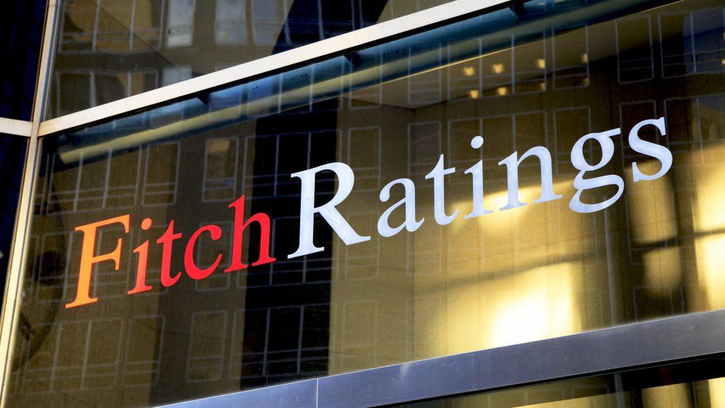Fitch снизило рейтинги ряда сырьевых компаний РФ