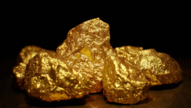 Золото пошло на лом. В РФ растет объем вторичной переплавки