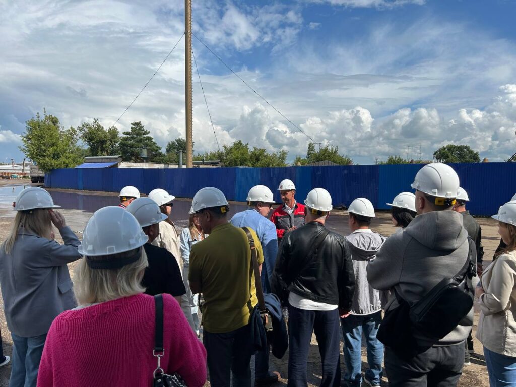 Делегация посещает ООО «МЕТА-Самара»(Транслом Втормет)