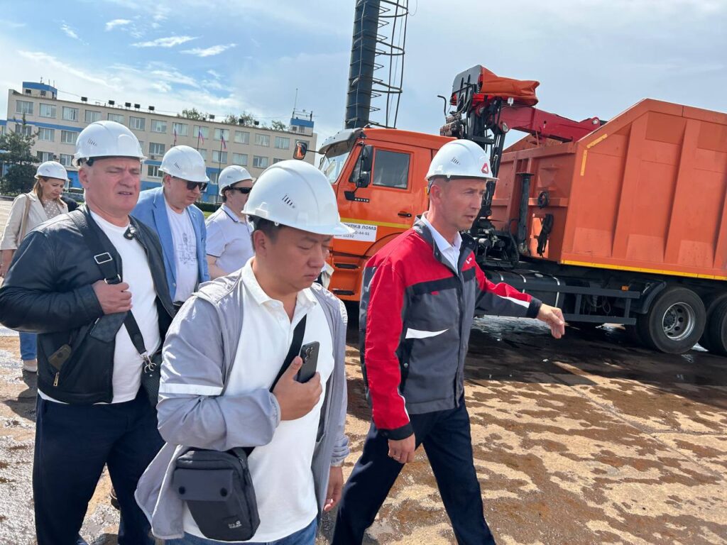 Делегация посещает ООО «МЕТА-Самара»(Транслом Втормет)