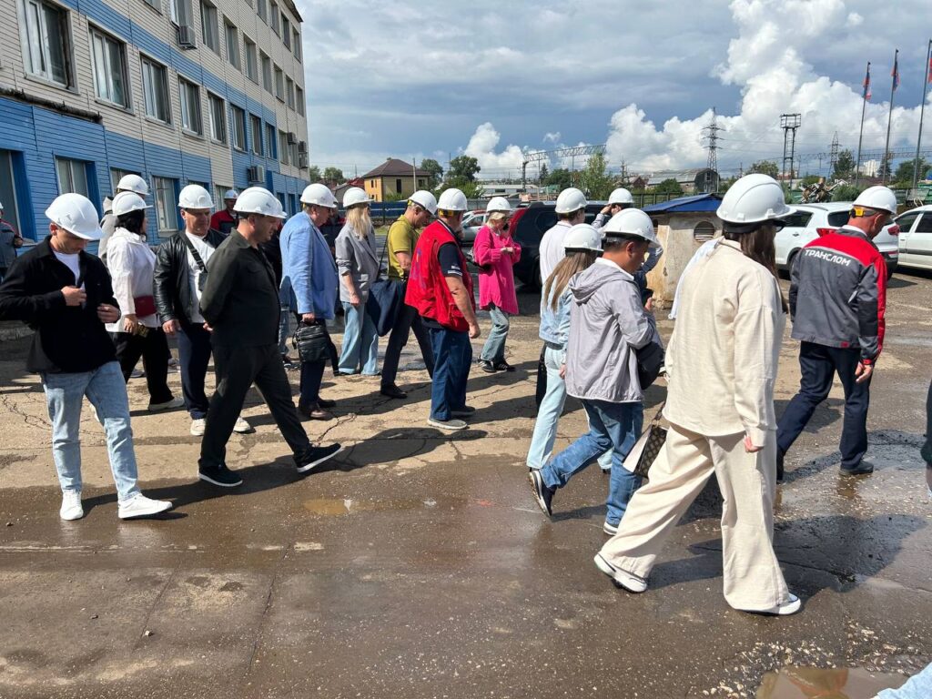 Делегация посещает ООО «МЕТА-Самара»(Транслом Втормет)