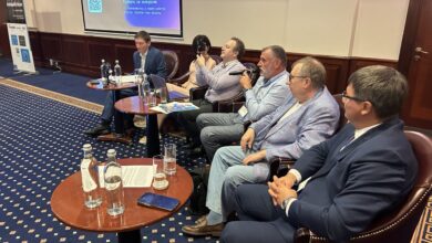 На выставке «Иннопром-2025» директор Ассоциации НСРО «РУСЛОМ.КОМ» Виктор Ковшевный заявил о сложной ситуации для российских экспортёров стали