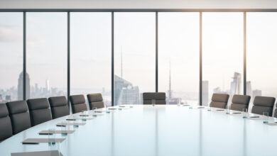 На совещании ФНС с бизнесом по теме "Первые итоги применения механизма налогового агента в отношении медных полуфабрикатов и перспективы дальнейшего развития", состоявшемся 10 декабря 2025 года, комментарии и доклады представили: Ковшевный Виктор Викторович, директор Ассоциации НСРО "РУСЛОМ.КОМ", Кобенко Александр Владимирович, член совета директоров Акрон Холдинг, Третьяков Максим Владимирович, президент Ассоциации "Электрокабель", Серватинский Павел Вадимович, заместитель генерального директора АО "СГМК"