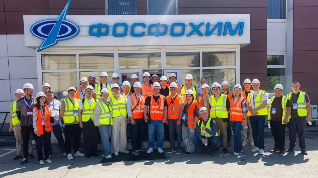 19 июня 2026 в деловую программу конференции «Жигулёвский лом. Рециклинг цветных металлов» вошло посещение АО «ФОСФОХИМ» (Тольятти) — одного из ведущих переработчиков меди в Поволжье